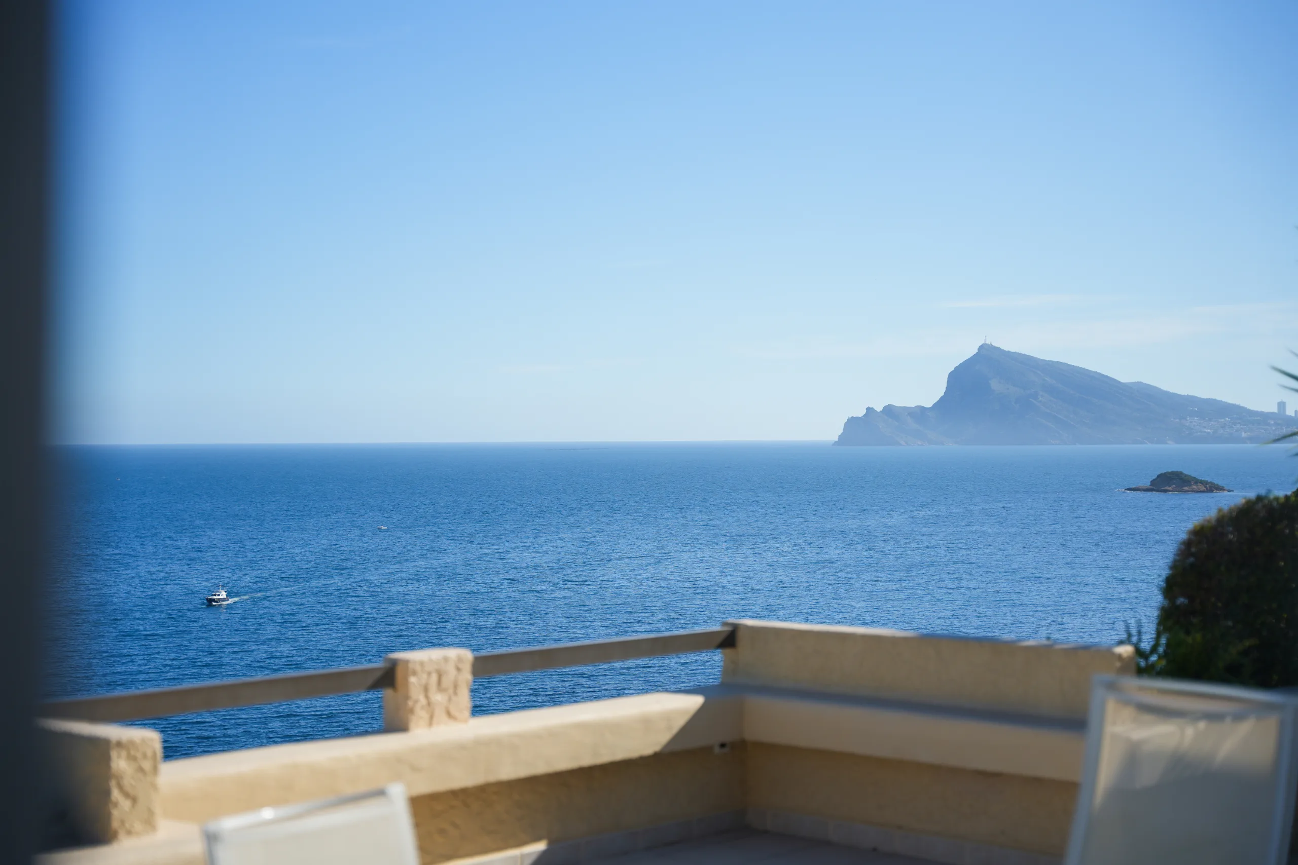 Ático con una terraza sobre el mar: foto 4 de 9