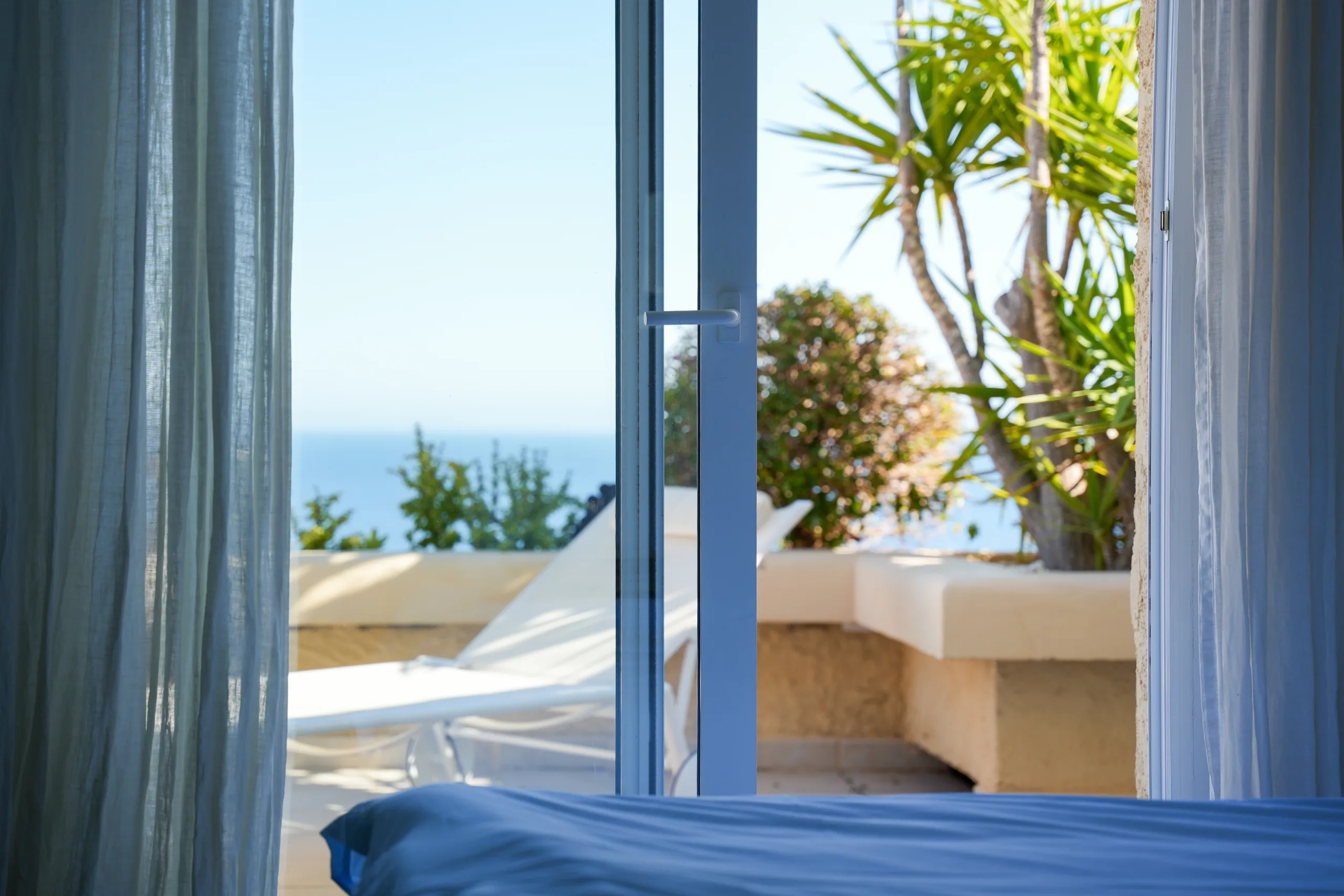 Ático con una terraza sobre el mar: foto 9 de 9