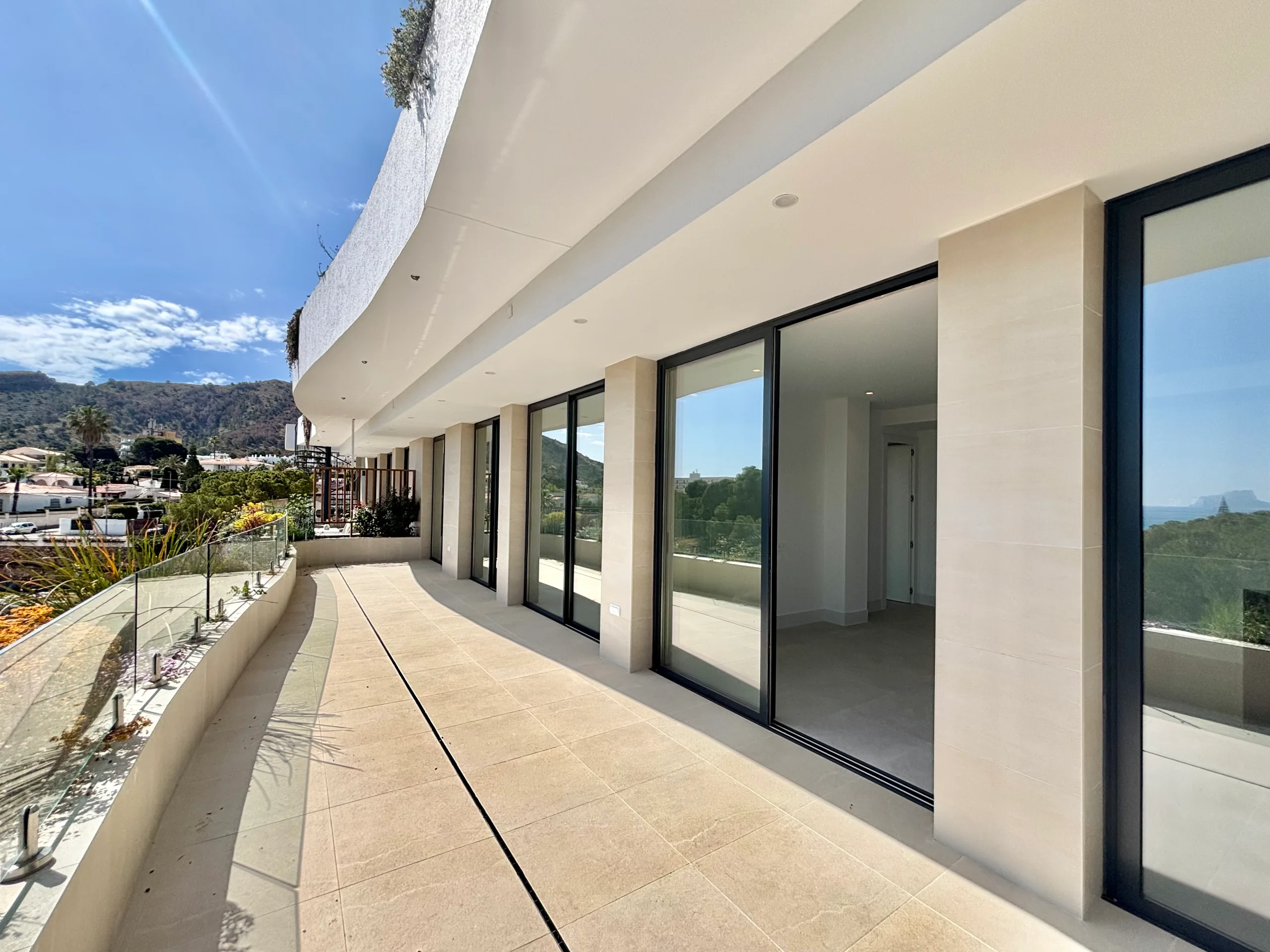 Ático dúplex a estrenar con vistas al mar: foto 8 de 9